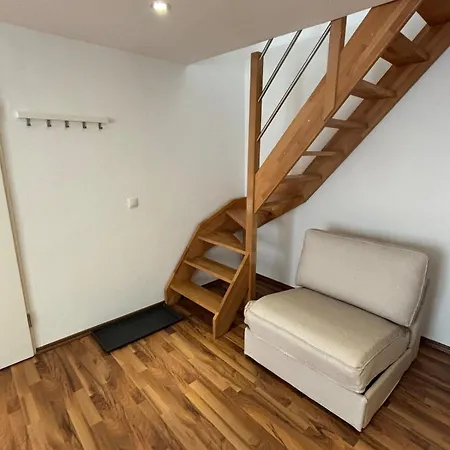 Altstadt 4 *